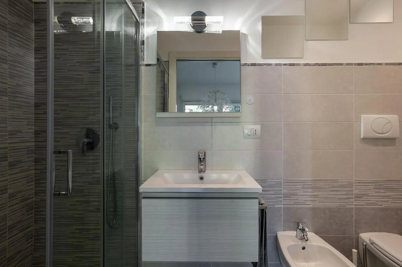 Luxury Apartment With Terrace - Forze Armate Милан