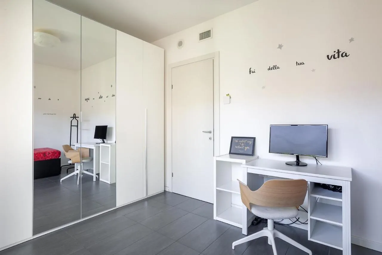 Luxury Apartment With Terrace - Forze Armate Милан