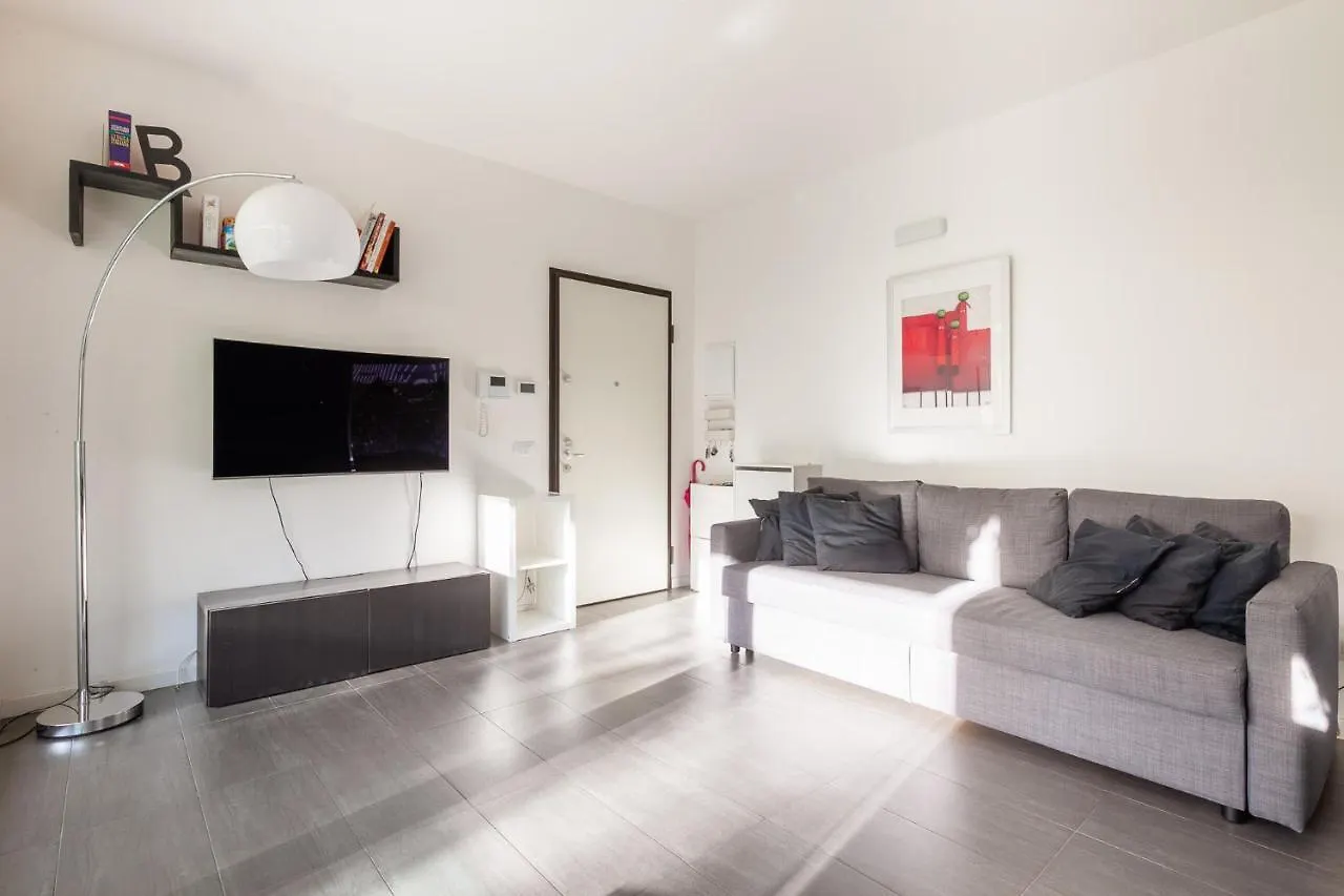 Luxury Apartment With Terrace - Forze Armate Milán Itálie