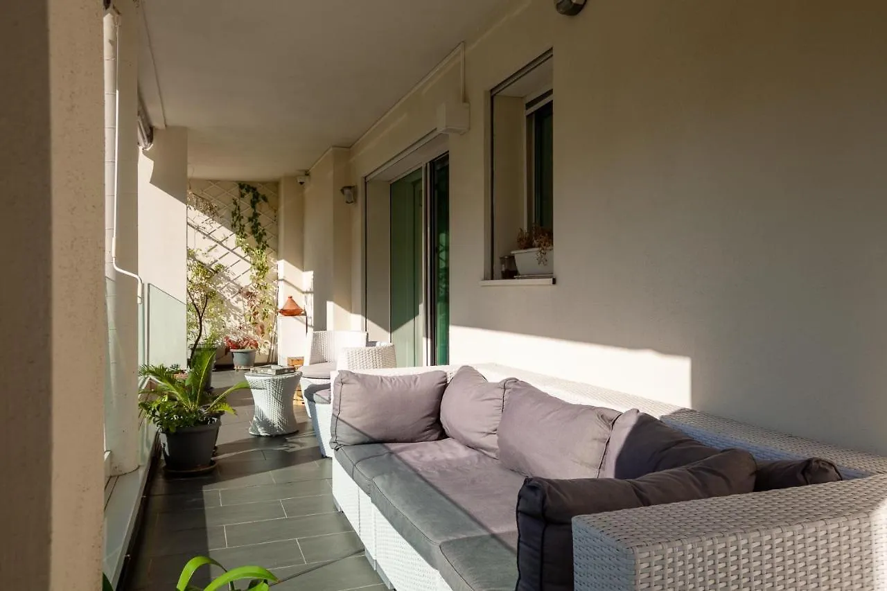 Luxury Apartment With Terrace - Forze Armate Milano 0*,  İtalya