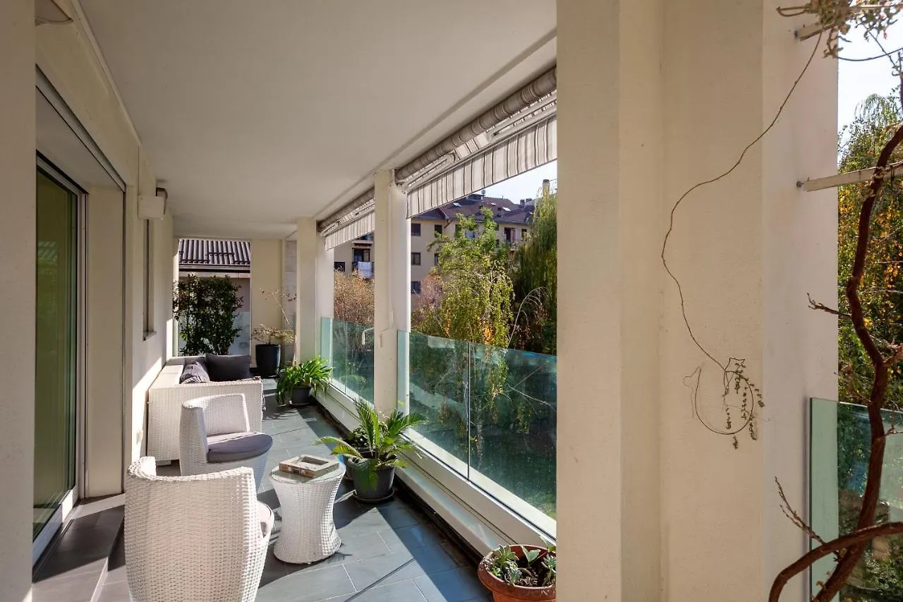 מילאנו Luxury Apartment With Terrace - Forze Armate איטליה