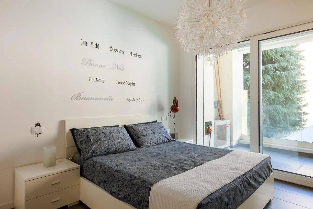 מילאנו Luxury Apartment With Terrace - Forze Armate